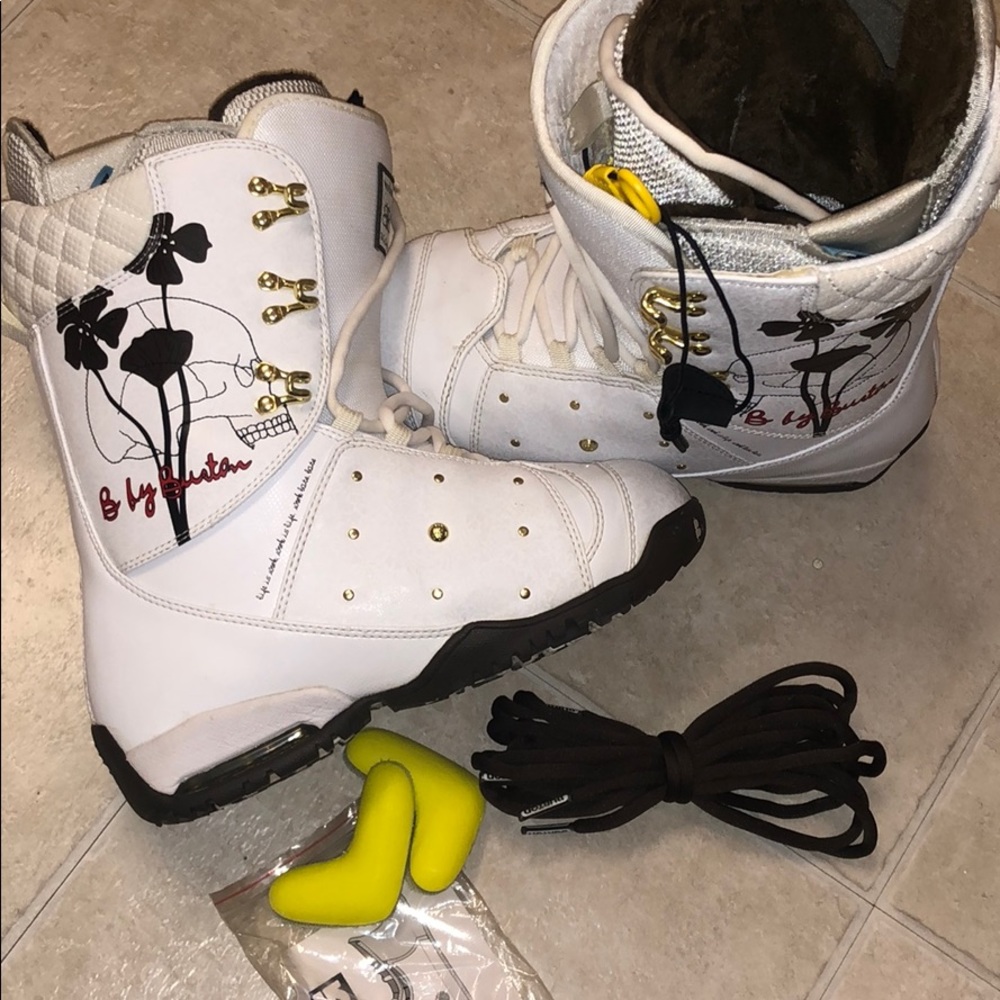 BURTON Women’s Modern Snowboard Boots